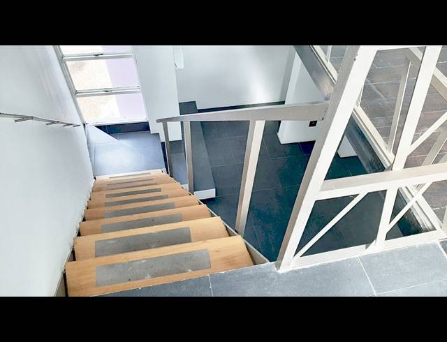 2 bed property to rent in WOODSTOCK
